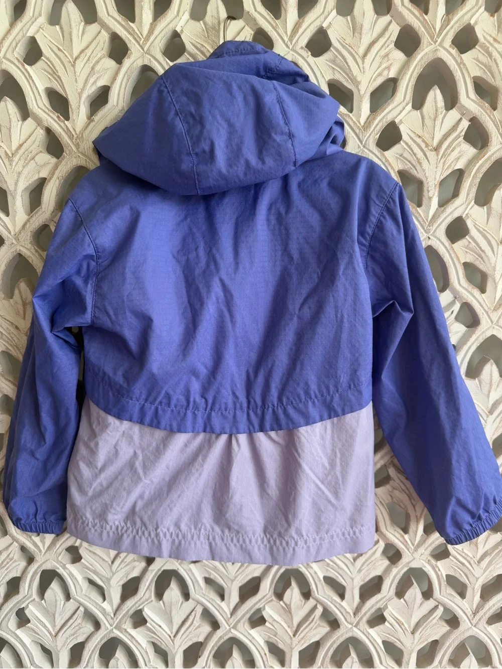 Columbia lightweight windbreaker